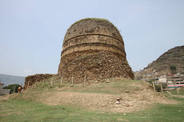 istock Shingerdar stupa near Mingora, Khyber Pakhtunkhwa 898619972