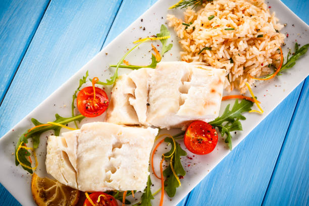 istock Fish dish - fried fish fillet and vegetables 898670020