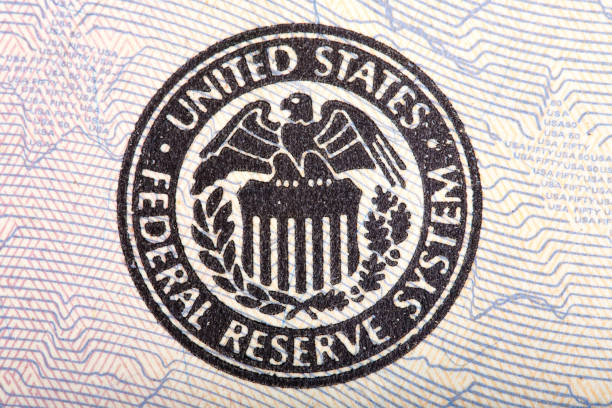 istock Federal Reserve icon on a fifty dollar bill 898704086