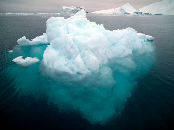 그린란드의 북극 바다에 큰 빙하 - icecap 뉴스 사진 이미지