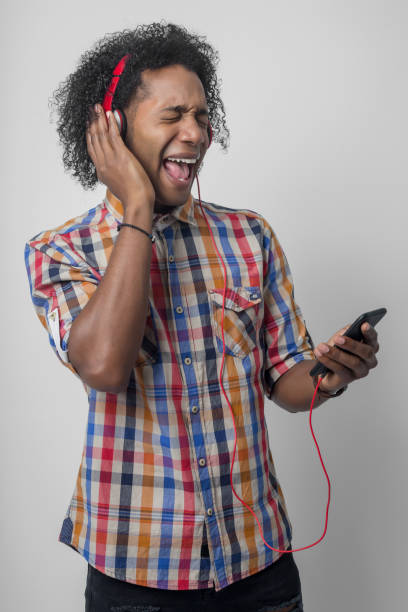 istock Eyes close and feeling like a big star 898753266