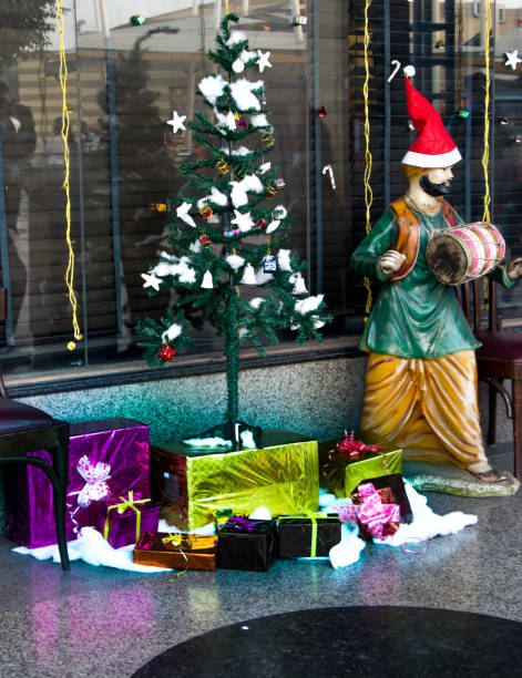 istock image of Santa celebrating Christmas 898768724