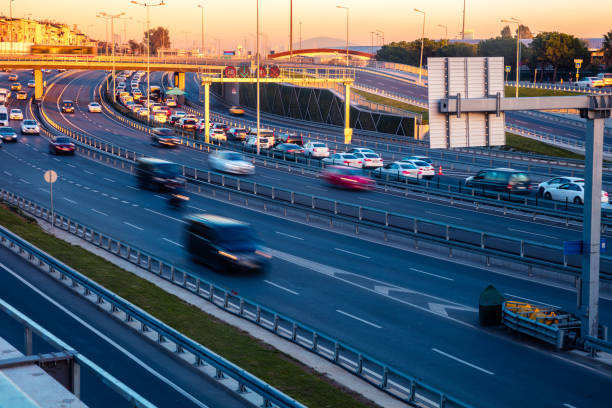 istock Istanbul Cars 898768962
