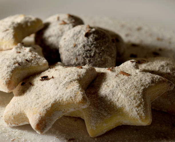 istock Fresh cookies on a plate 898784192