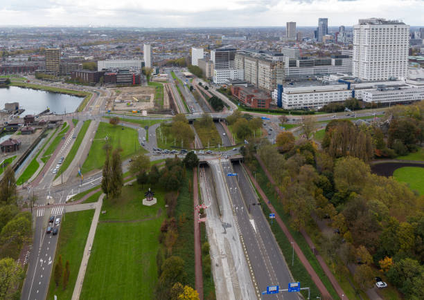 istock Rotterdam Aerial view 898789424