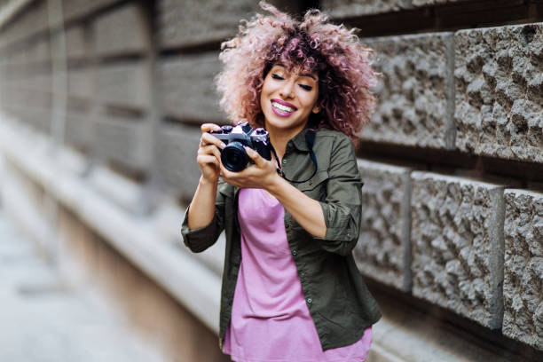 istock Photographing outdoors 898834422