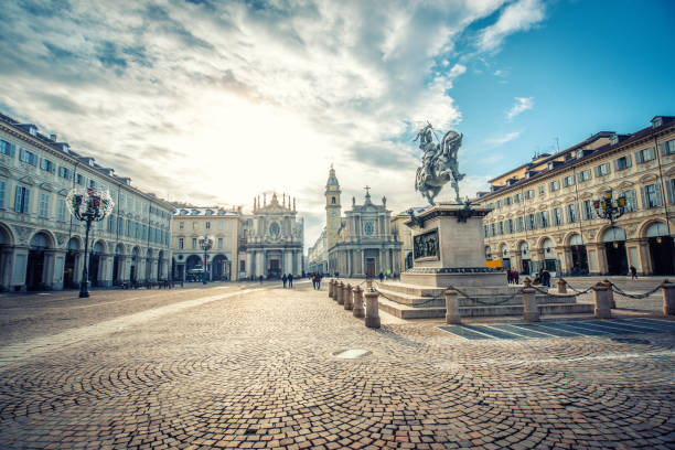 main view of san carlo square and twin churches, turin - architectural styles animal horse europe imagens e fotografias de stock