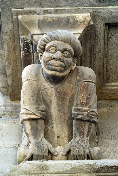 istock Cervera (Catalonia, Spain) - Grotesque statue on historic palace facade 89885201