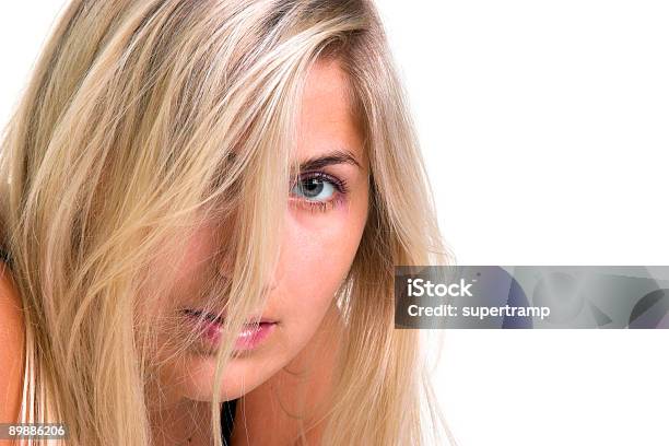 Blond Woman Stockfoto en meer beelden van Blond haar - Blond haar, Close-up, Een groep mensen