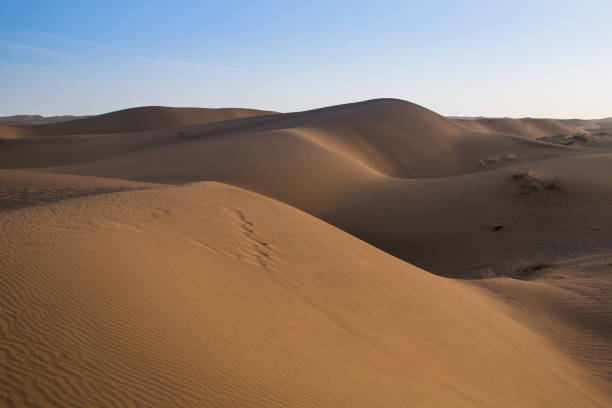 istock The Maranjab desert near Kashan, Iran 898874066