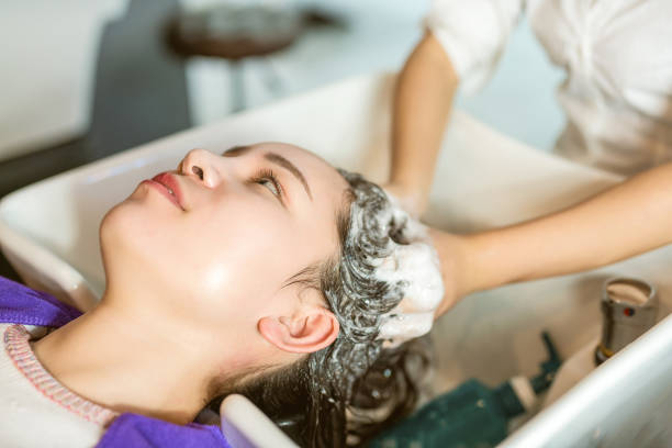istock Hair washing 898885360