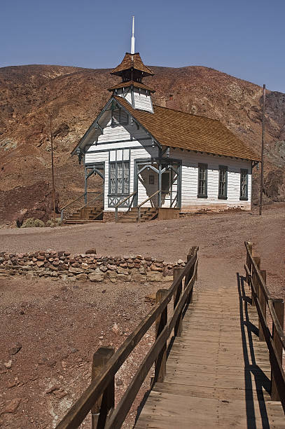 istock Schoolhouse across the Bridge 89890089