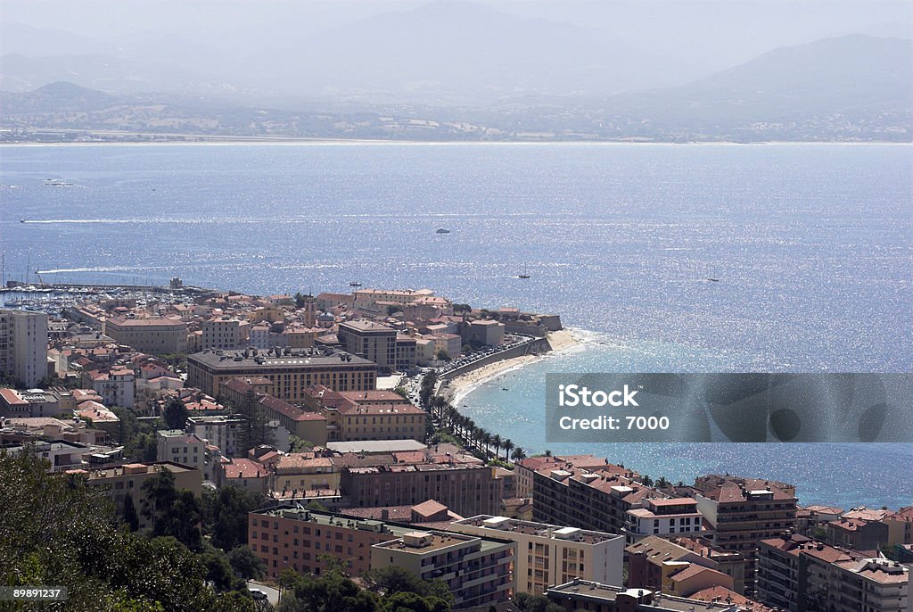 Costa mediterranea con vista - Foto stock royalty-free di Acqua