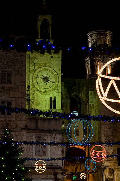 istock Christmas decoration in the city 89891751