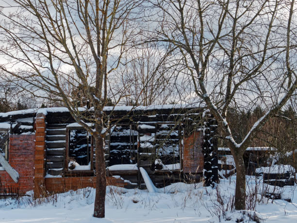istock Abandoned and ruined wooden house 898919676