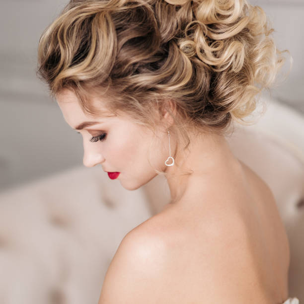 istock Gentle portrait of bride blonde 898987424