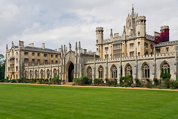 istock Front view of Cambridge University, not a person in sight 89899192