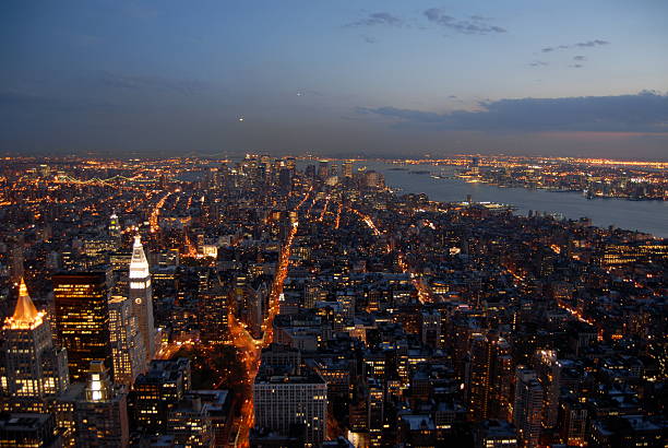 istock New York City in the evening 89900672