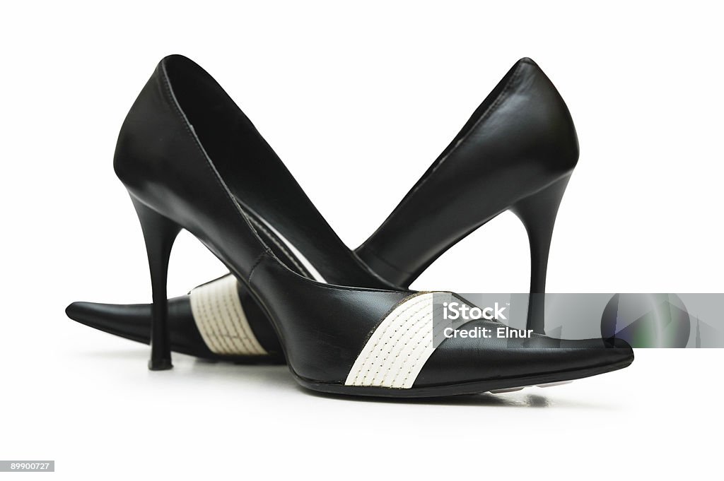 Buty czarny kobieta na białym tle - Zbiór zdjęć royalty-free (Białe tło)