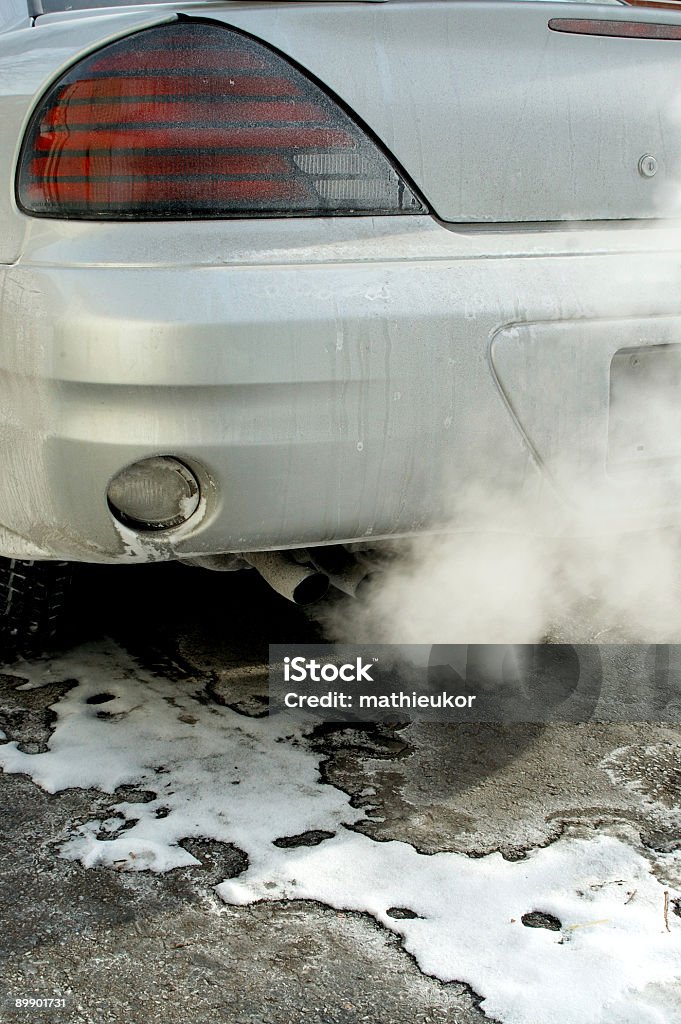 Carro de fumaça - Foto de stock de Carro royalty-free