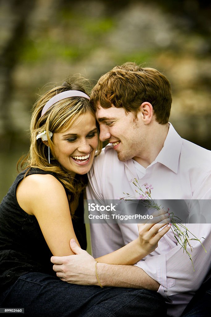 Increíble pareja Retratos - Foto de stock de Abrazar libre de derechos