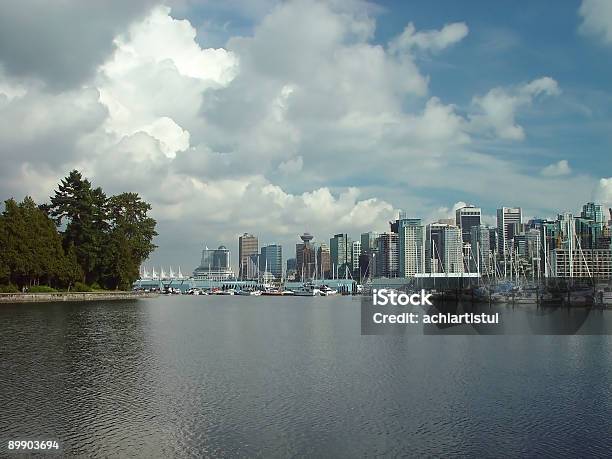 Foto de Porto De Carvão e mais fotos de stock de Vancouver - Vancouver, Silhueta urbana, Cidade