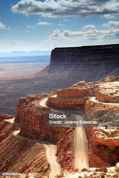 Moqui Dugway Utah Stockfoto und mehr Bilder von Ausgedörrt - Ausgedörrt, Berg, Biegung