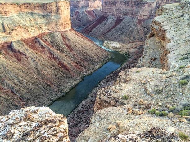 대리석 협곡 깊이 - red rocks rock canyon escarpment 뉴스 사진 이미지