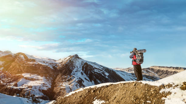 fotograf přírody v zimních horách - deep snow fotky - stock snímky, obrázky a fotky