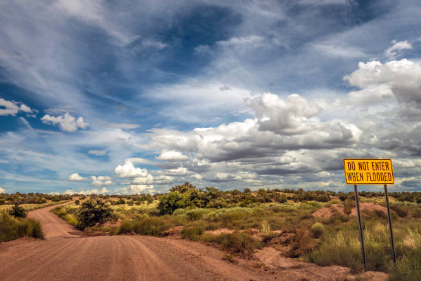 hay hollow road - holbrook foto e immagini stock