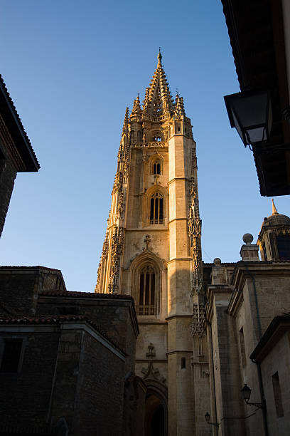 Catedral de Oviedo Asturias, España - foto de stock