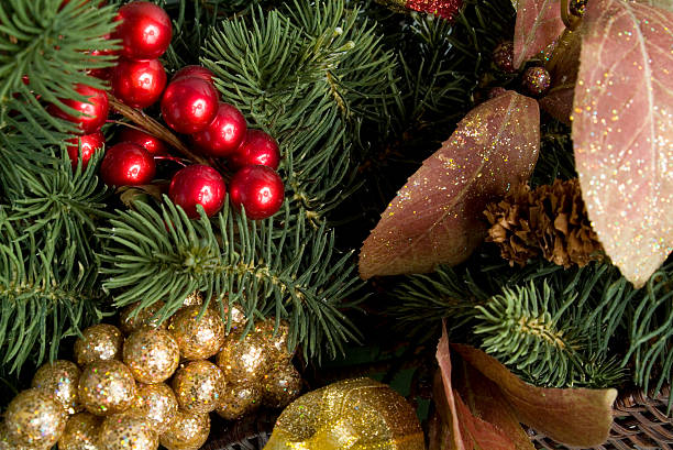 istock Festive Holiday Bouquet 89906878
