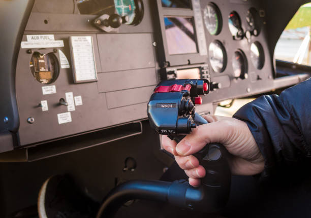 헬기의 조종석 - cockpit helicopter aerospace industry dashboard 뉴스 사진 이미지