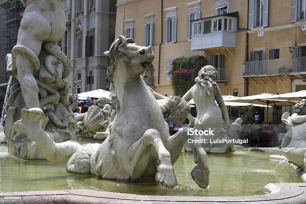 Piazza Navona fuente - Foto de stock de Aire libre libre de derechos