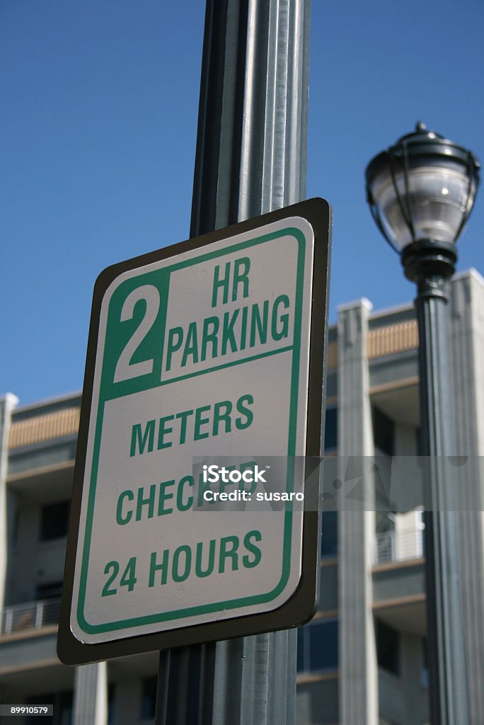 Placa de Estacionamento - Foto de stock de Centro da cidade royalty-free