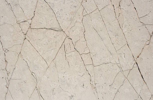 popękana roman grunge marmurowe ściany tekstura płótna - marble white cracked painterly effect zdjęcia i obrazy z banku zdjęć