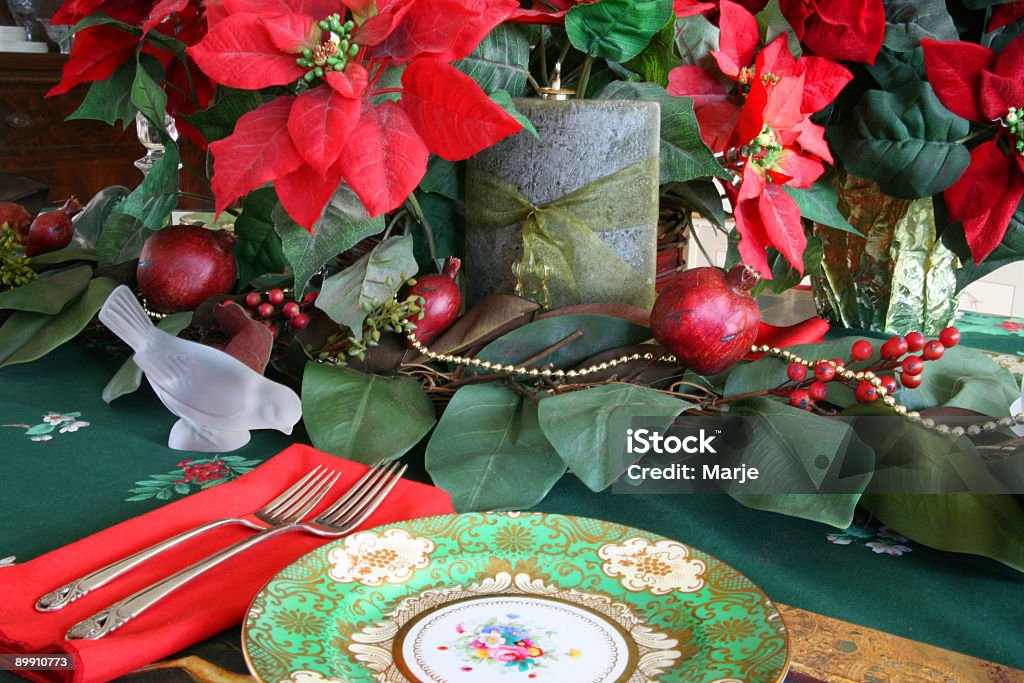 ホリデーシーズンのテーブルのセッティング - クリスマスのロイヤリティフリーストックフォト