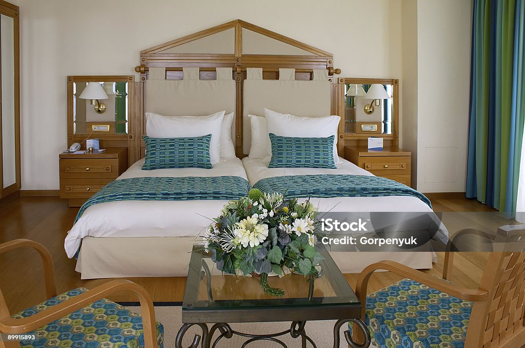 Quarto de hotel double - Royalty-free Cadeira Foto de stock