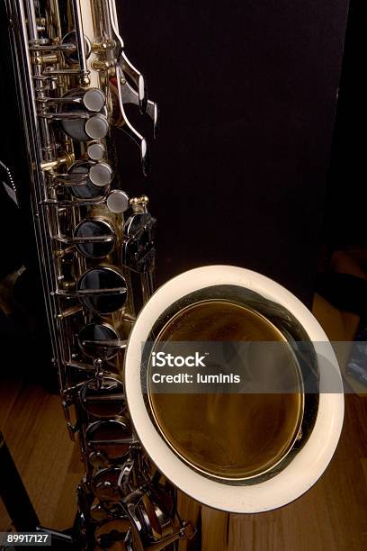 Saxophon Stockfoto und mehr Bilder von Aufnahmestudio - Aufnahmestudio, Biegung, Blasinstrument