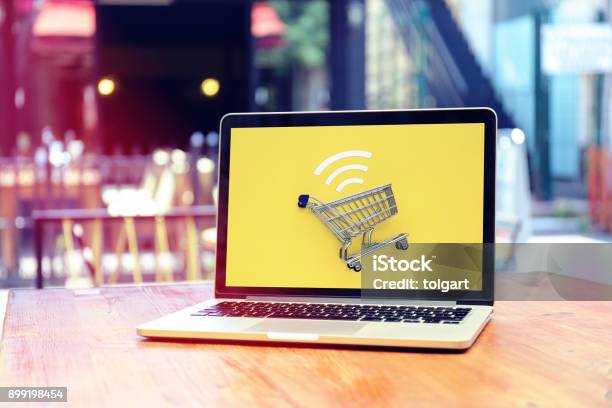 Internet Shopping With Laptop Stock Photo - Download Image Now - E-commerce, Internet, Store