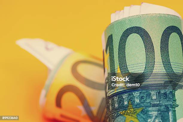 Świat Waluta - zdjęcia stockowe i więcej obrazów Waluta Unii Europejskiej - Waluta Unii Europejskiej, Żółty, Banknot