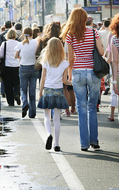 istock Mother and daughter 89924350