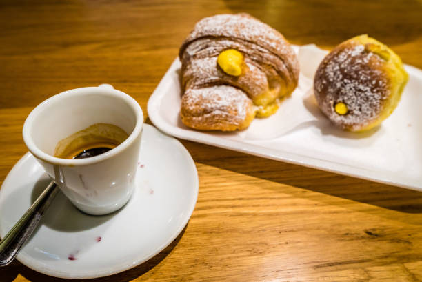 istock Italian Espresso coffee and dulce croissants 899251982