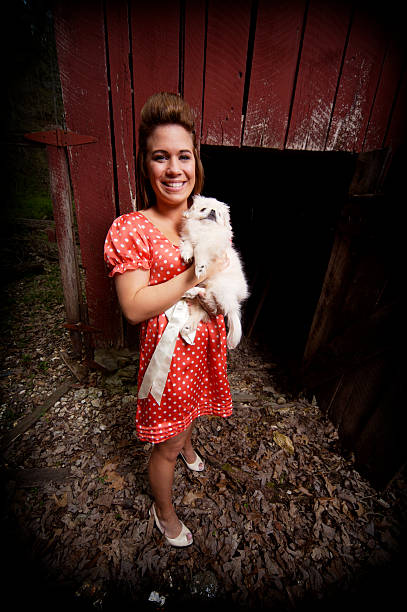 istock young female rural portraits 89928875