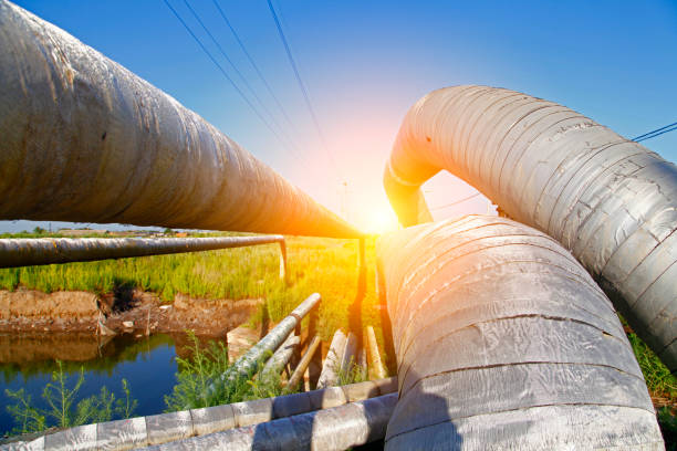 istock Pipes and valves 899309386