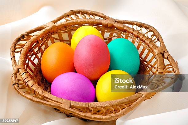 Vida De Pascua Foto de stock y más banco de imágenes de Amarillo - Color - Amarillo - Color, Azul, Blanco - Color