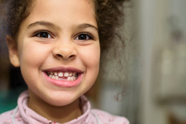 istock Child (5-6) Toothy Smile 899373572