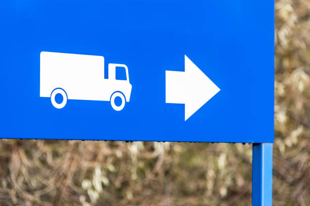 Day view directional sign for trucks and lorries.