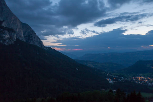 istock Schlern and Santnerspitzen 899388712
