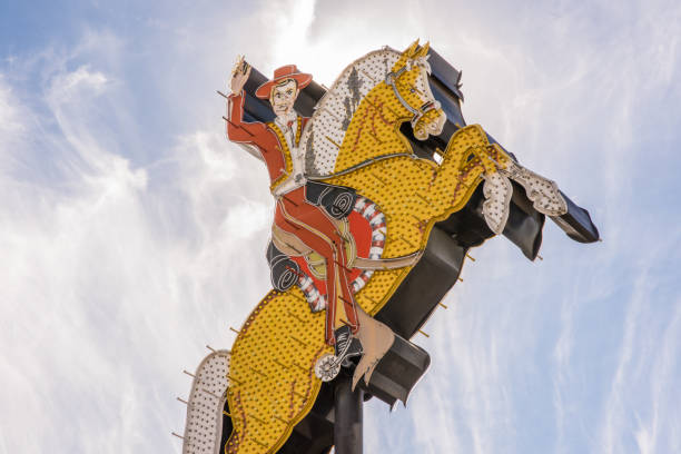 old hacienda horse neon sign on public display above fremont street, downtown las vegas - downtown las vegas fremont street experience nevada las vegas metropolitan area imagens e fotografias de stock